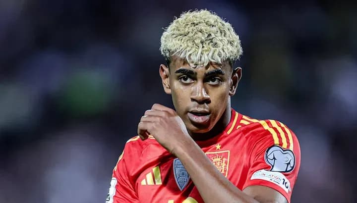 Composite image promoting a World Cup 2026 Group H preview, featuring Spain’s teenage star Lamine Yamal alongside the flags of Spain, Uruguay, Saudi Arabia, and Cape Verde.